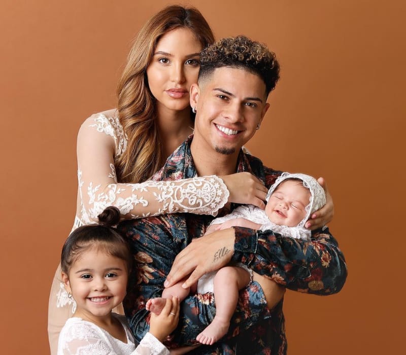 Austin McBroom Wiki, Height, Age, Wife, Net Worth, Kids, Family, Bio