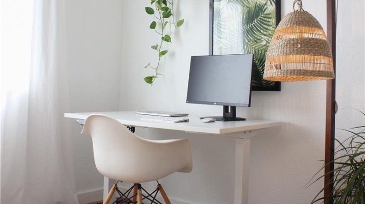 standing-desk-740x414-2 Standing Desk