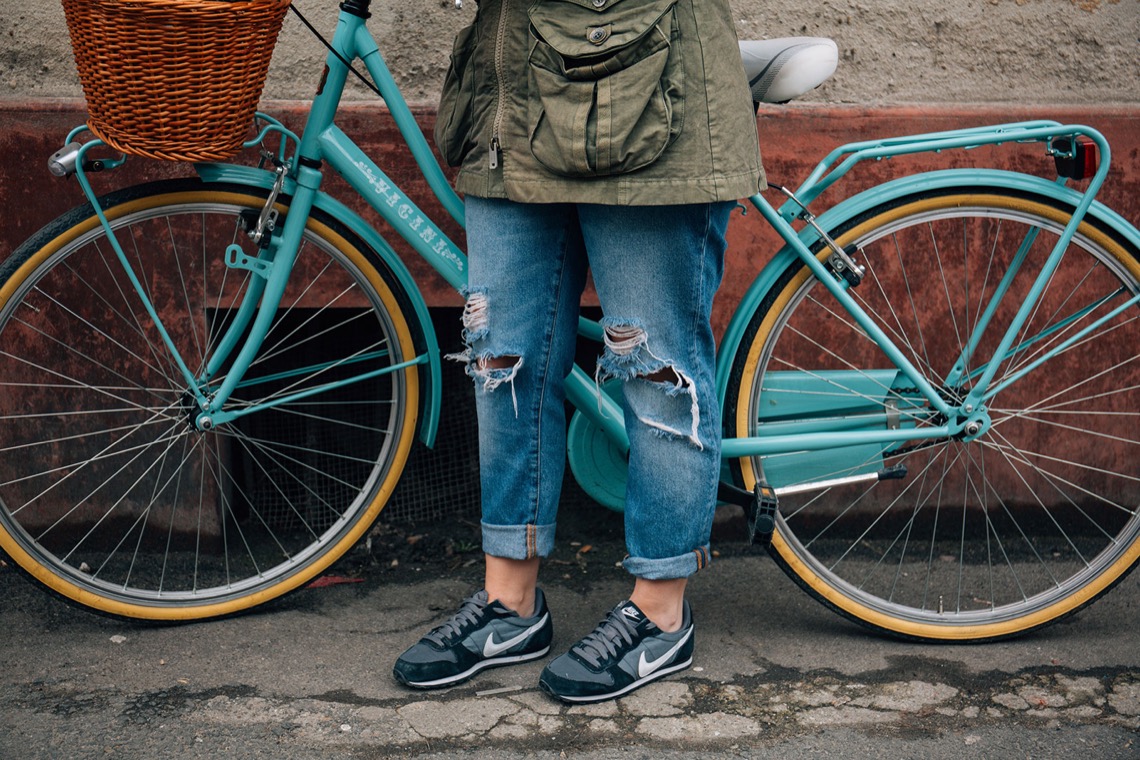 A busy man keeps working while he waits. | Image: Unsplash A busy man keeps working while he waits. | Image: Unsplash